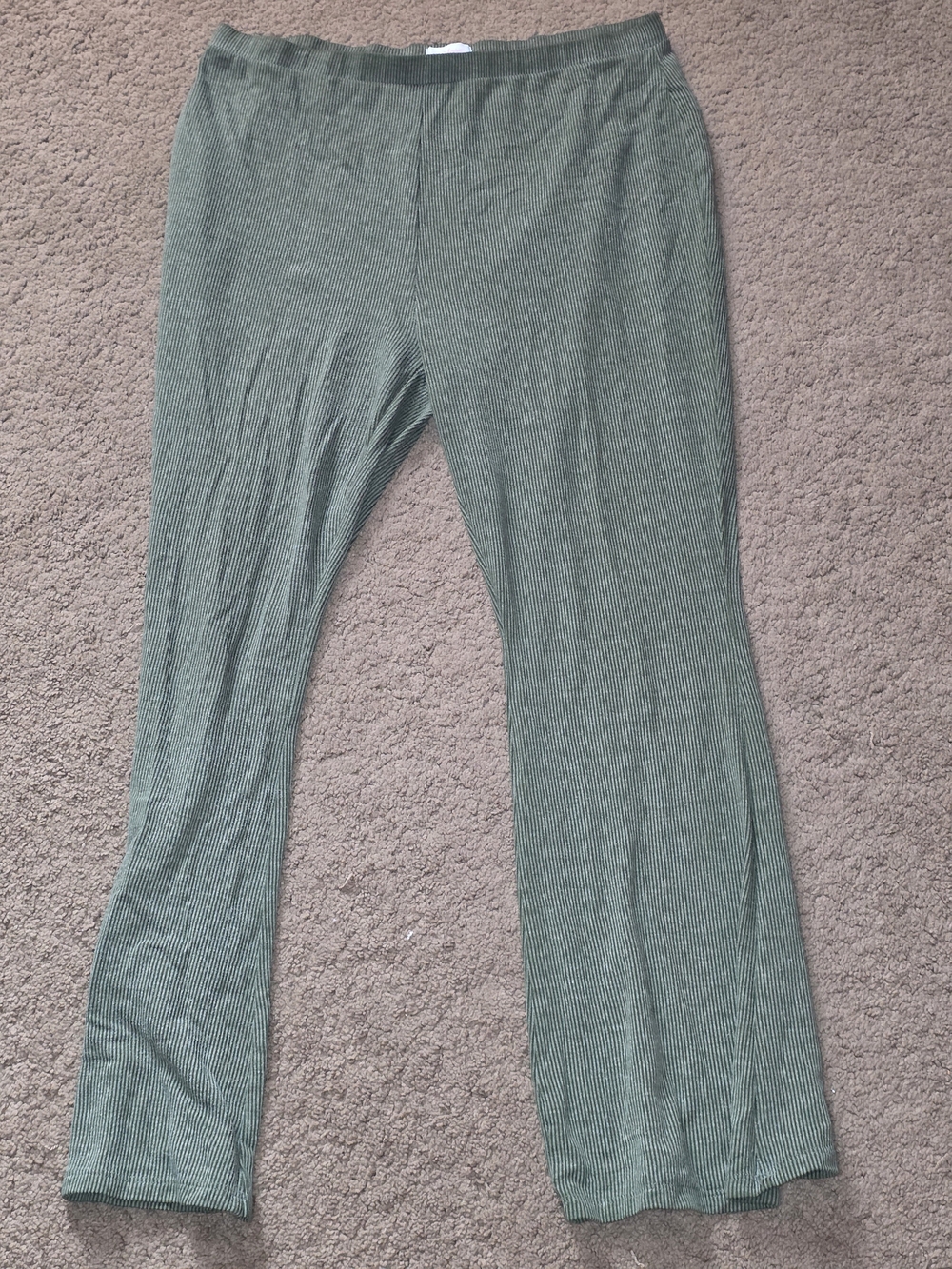 Colsie Olive Green Ribbed Leggings